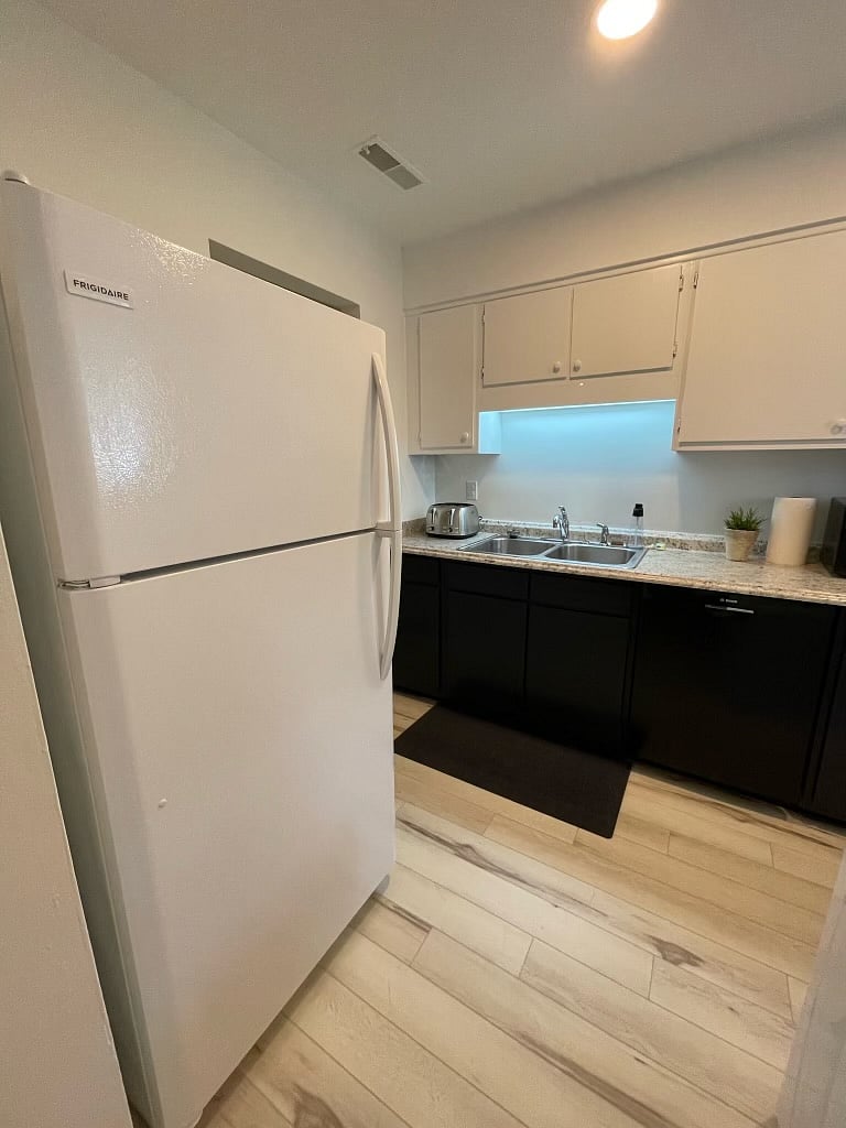 Furnished Finder property 764159_3 photo 7