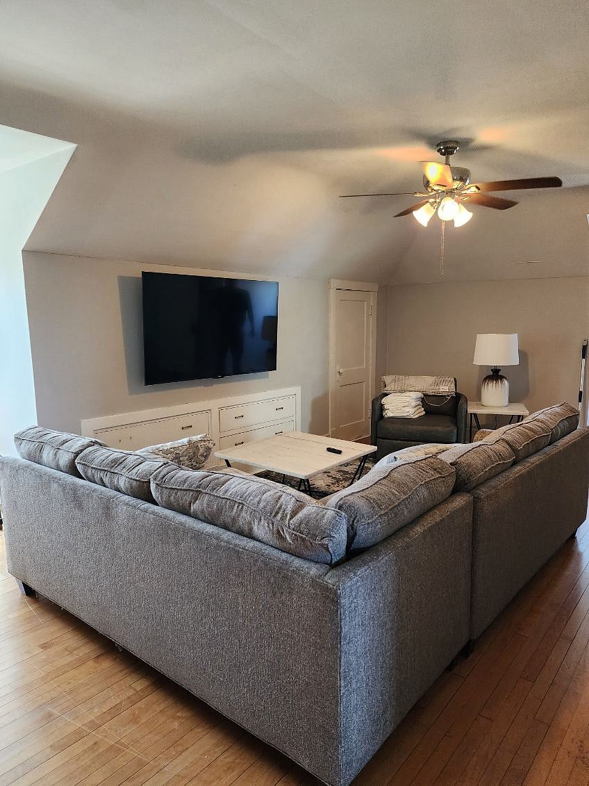 Furnished Finder property 764413_2 photo 17