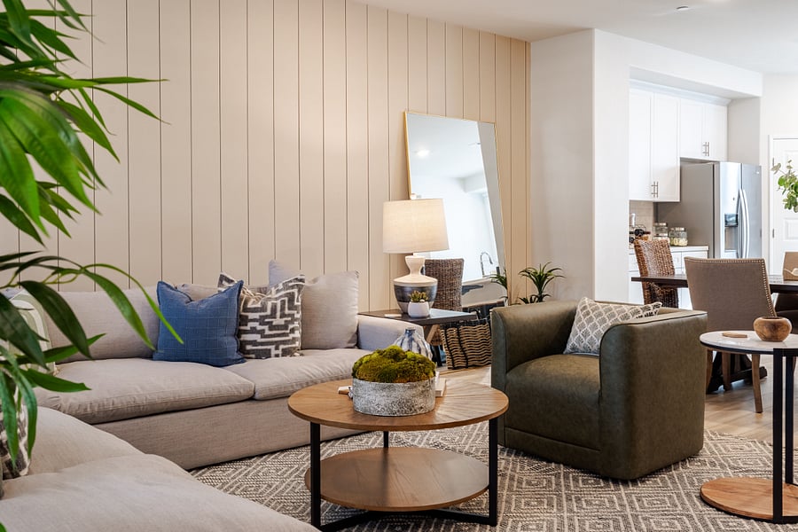 2nd floor | 60" TV | Roku | Open concept
