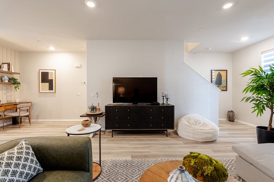 2nd floor | 60" TV | Roku | Open concept