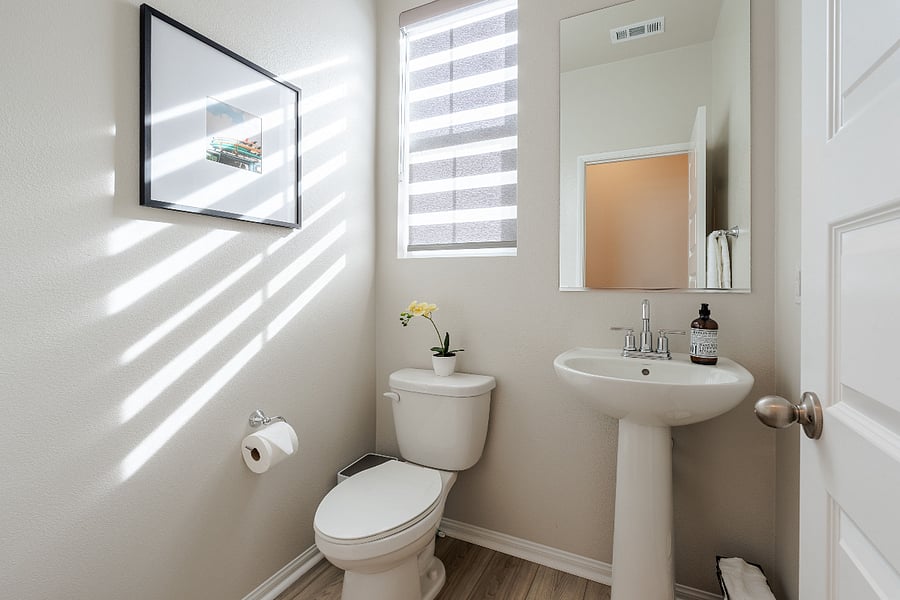 2nd Floor | Half bath