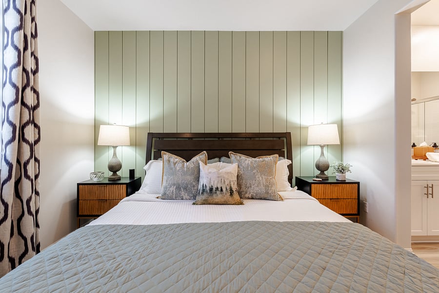 3rd Floor: Primary | King bed (split) | Attached bathroom | Walk-in closet
