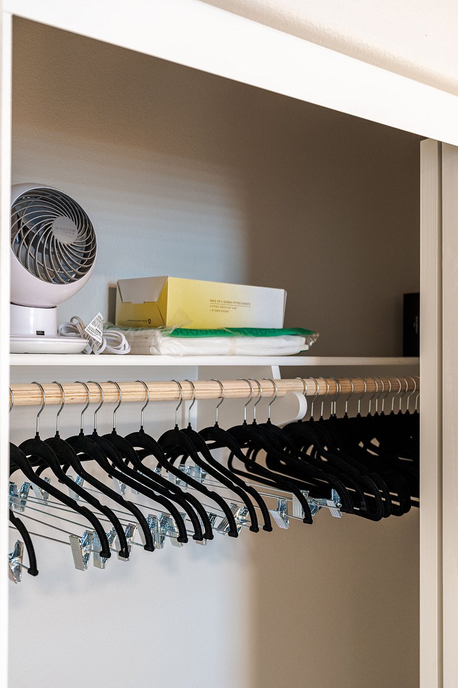 3rd Floor | Bedroom 2 | Queen bed | Closet