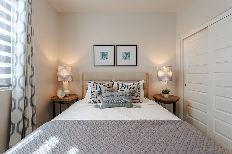 3rd Floor | Bedroom 3 | Queen Bed | Closet