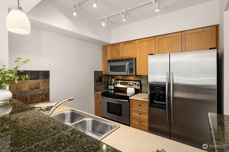 Furnished Finder property 764652_1 photo 4