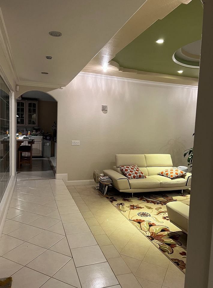 Furnished Finder property 764802_1 photo 3