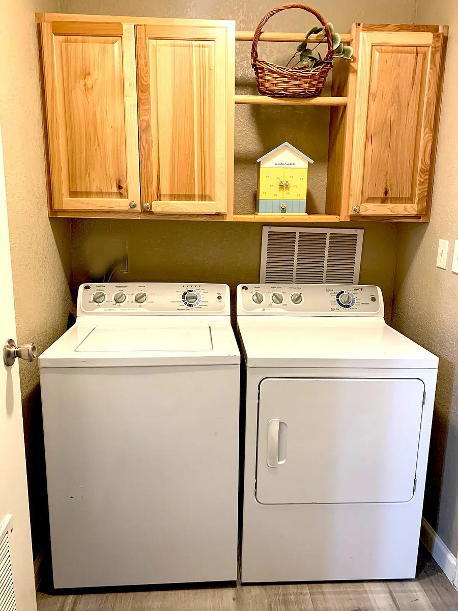 Full size washer and drier! ** Perfect for longer stays! **