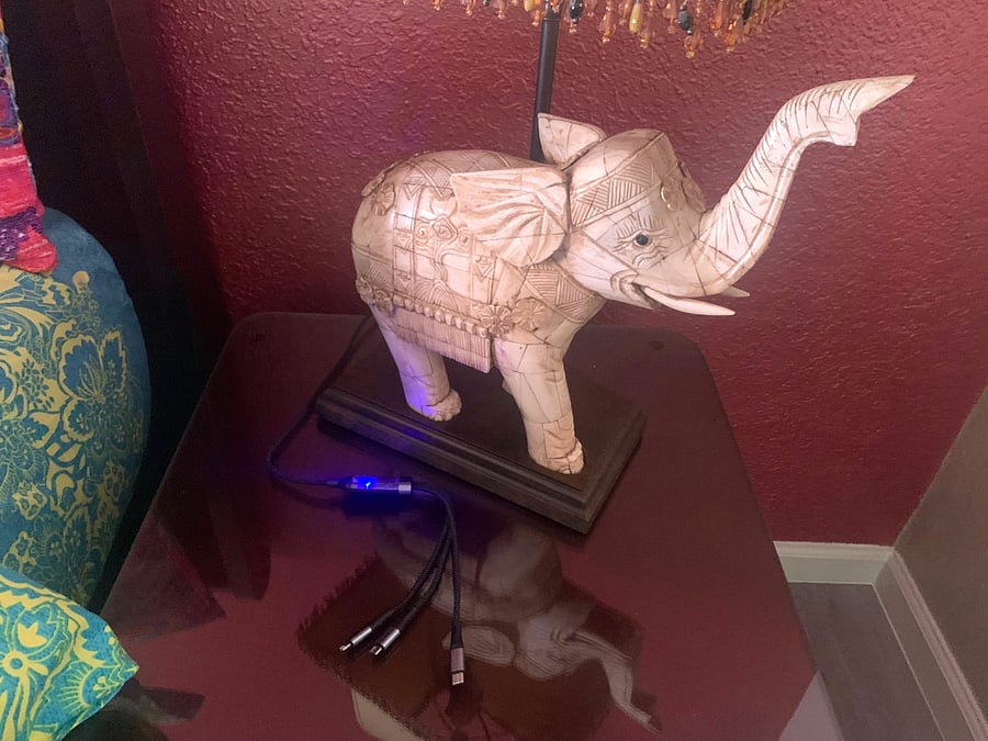 Elephant table lamps, fun and fresh bohemian decor!