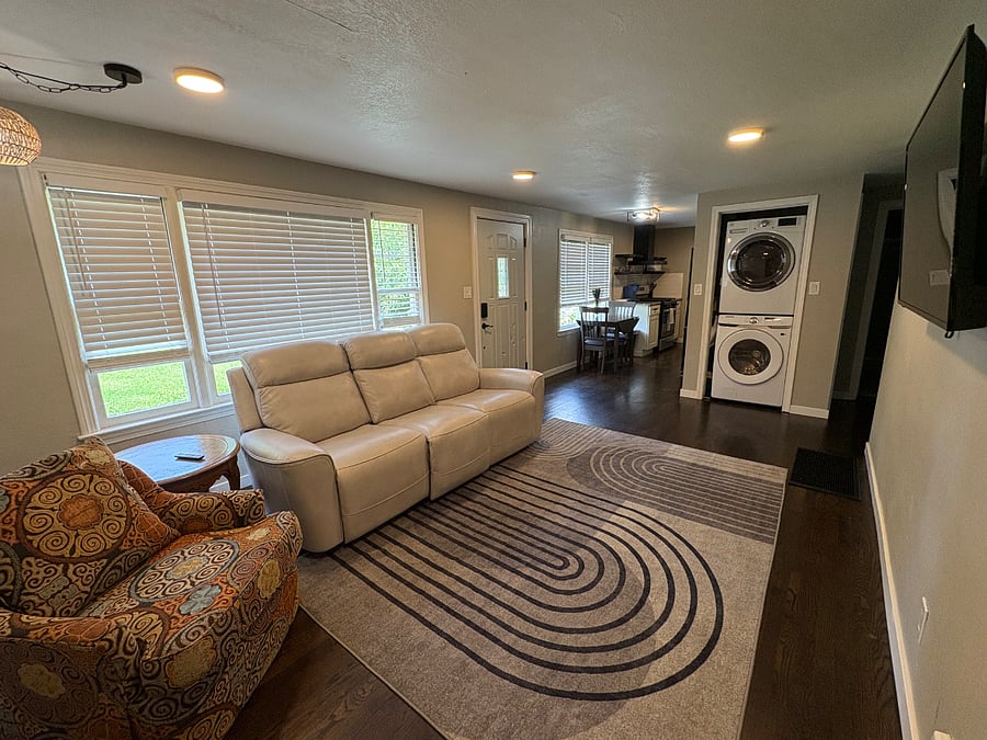 Furnished Finder property 764985_1 photo 3