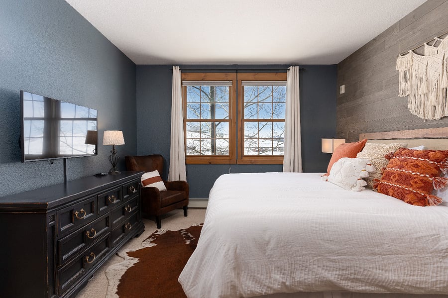 Main floor, master bedroom