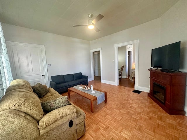 Furnished Finder property 764996_1 photo 9