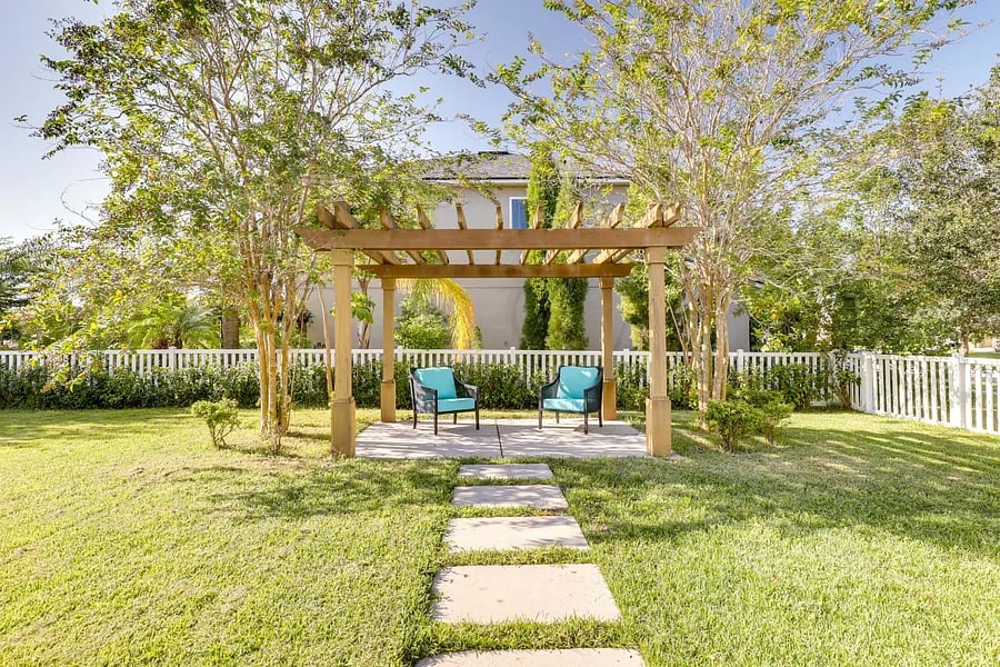 Furnished Finder property 765101_1 photo 18