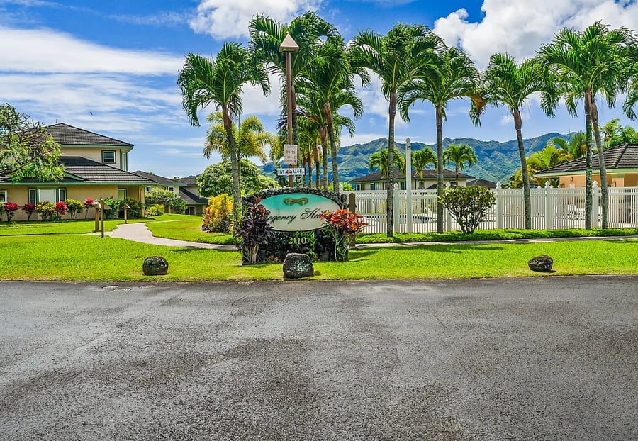 Entrance to Regency at Huleia