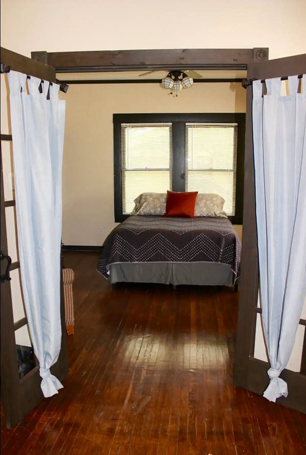 Third bedroom with queen size bed (inside the french doors at the front of the house)