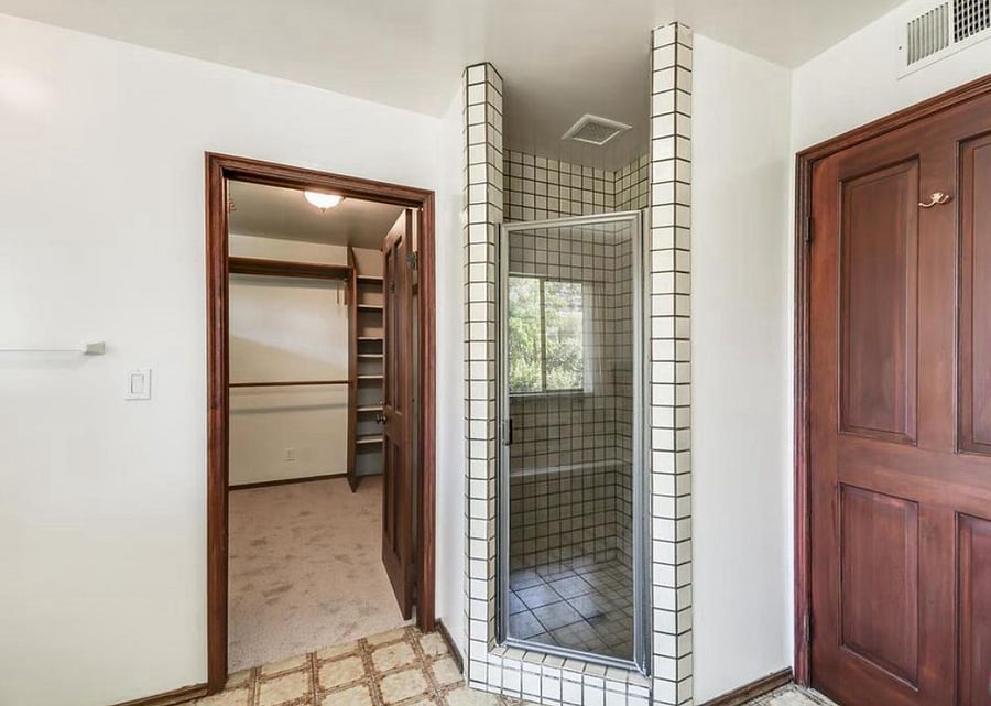Master Bdrm & bath (furnished, walk-in closet) avail. short-term @ $150/night, inquire for availability.