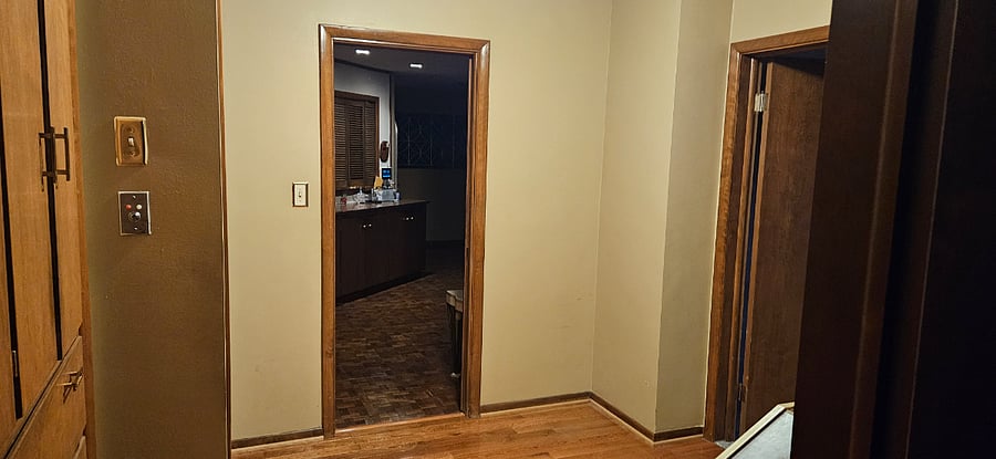 Hallway connecting bedrooms