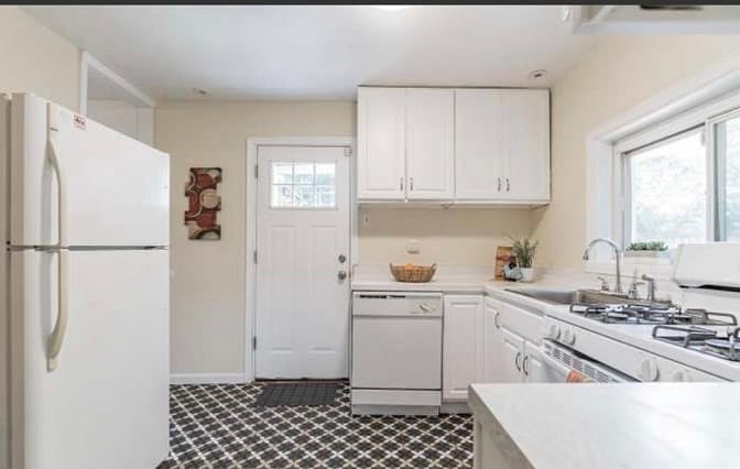 Furnished Finder property 765507_1 photo 3