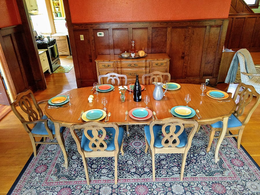 Spacious dining room