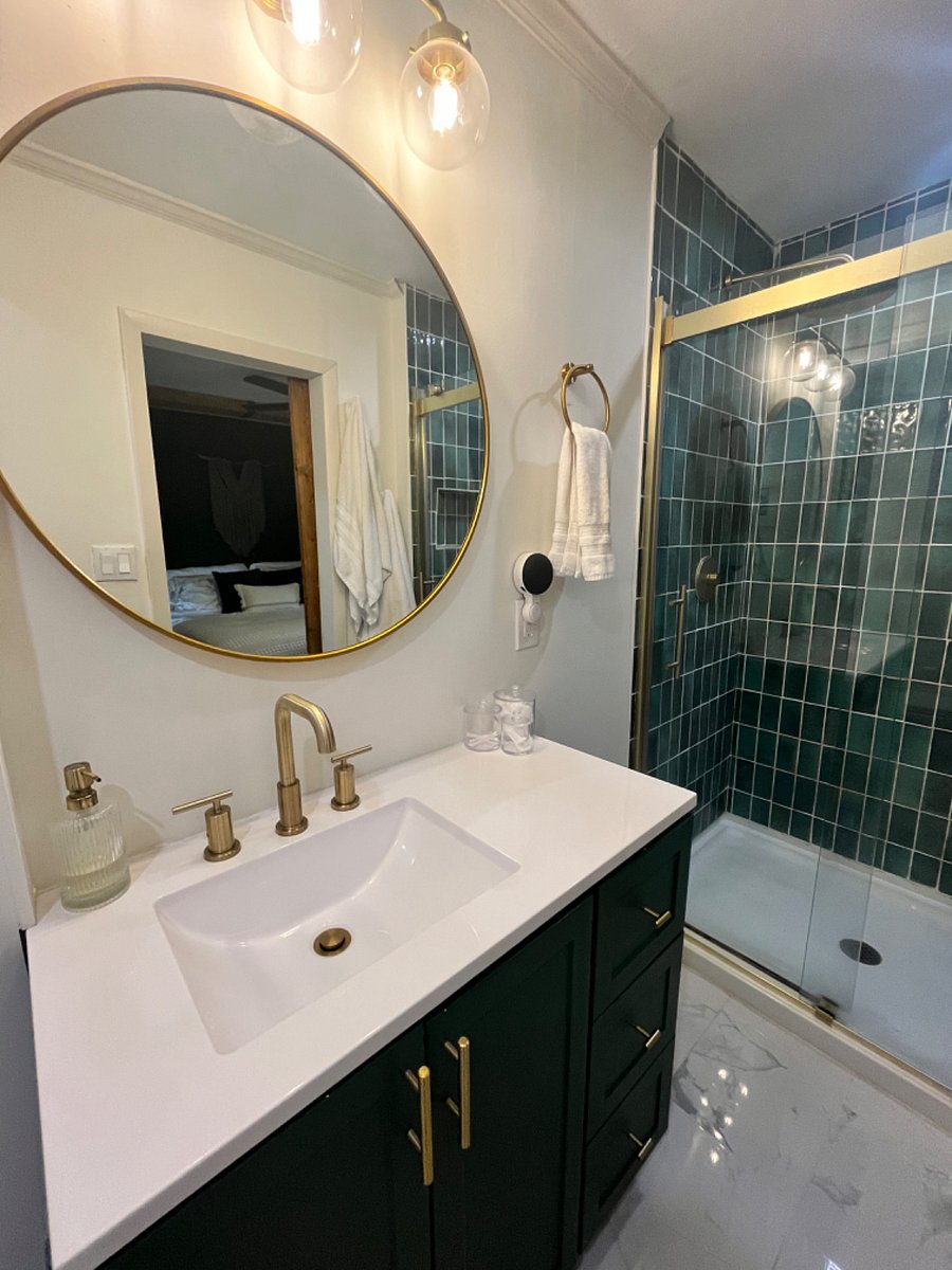 Ensuite bathroom