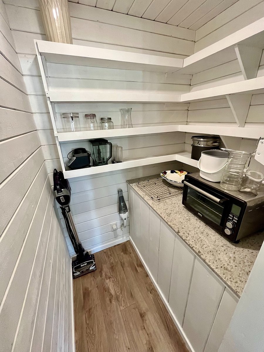 Walk-in kitchen pantry.
Toaster-oven.
Ninja blender.
Bagless vacuum and hand-vacuum.
Tons of shelf storage.