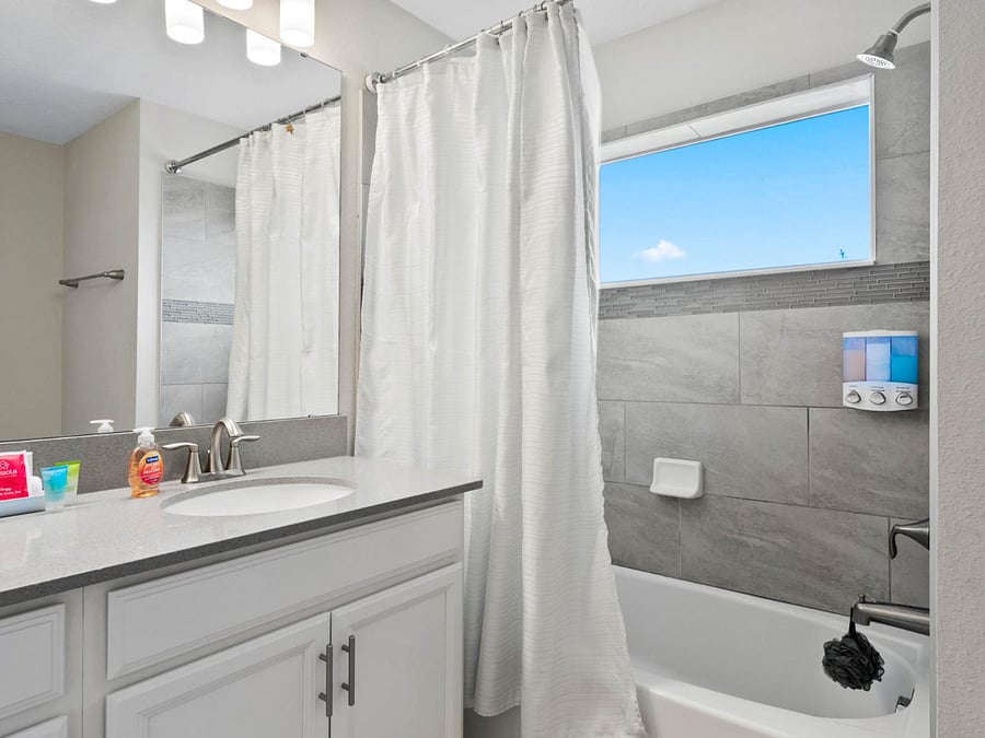 Furnished Finder property 765854_1 photo 22