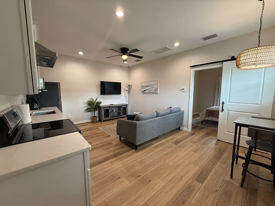 Furnished Finder property 765878_1 photo 3