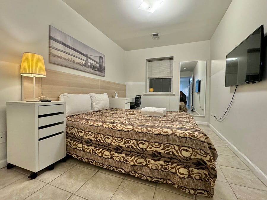 Furnished Finder property 765917_2 photo 8