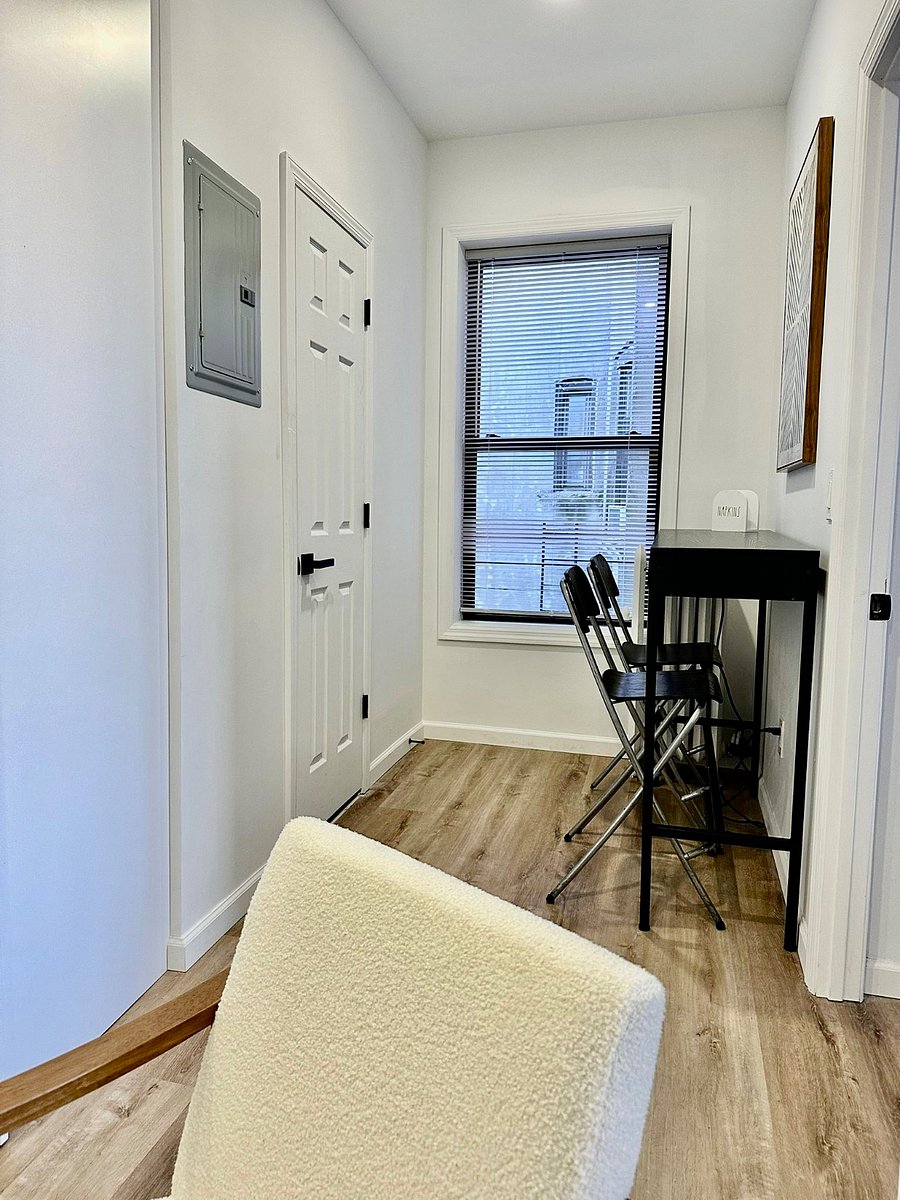 Furnished Finder property 766052_1 photo 3
