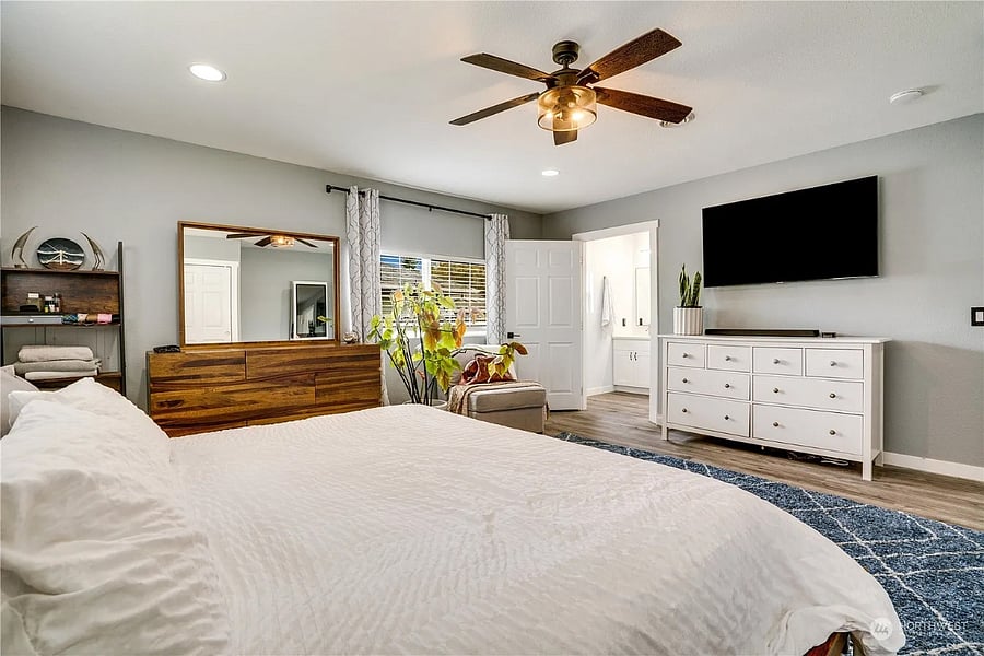 Furnished Finder property 766163_1 photo 9