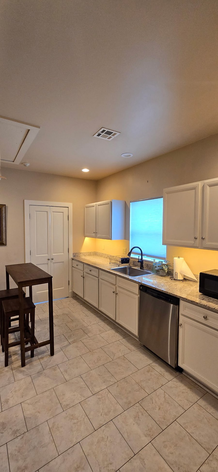Furnished Finder property 766247_1 photo 8