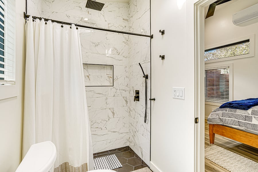 Clean, modern bathroom with fresh finishes
