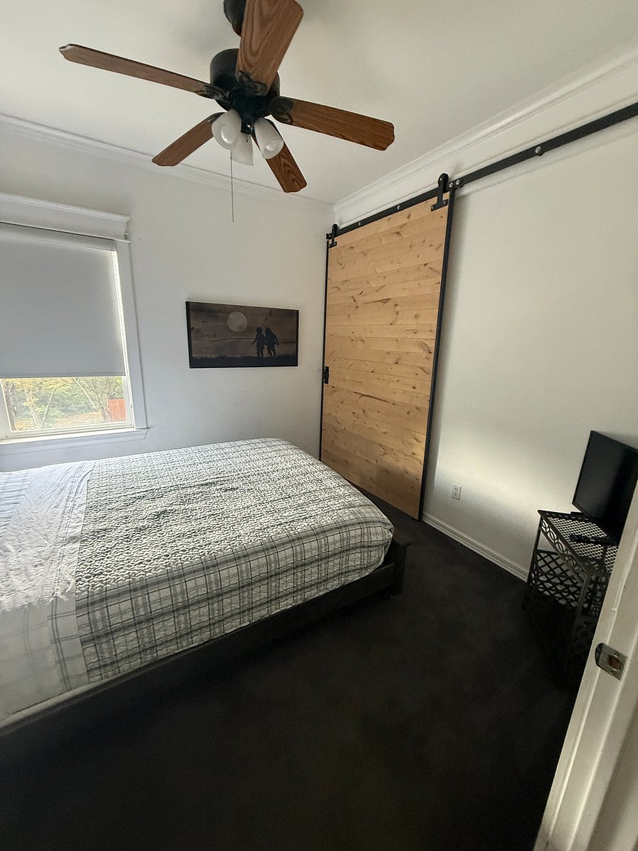 Queen Bed