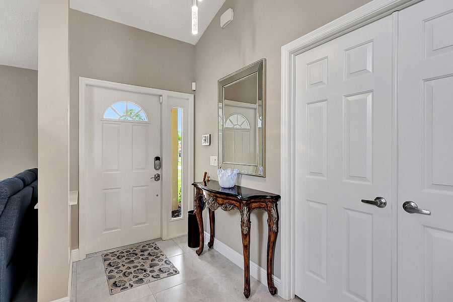 Furnished Finder property 766539_1 photo 4