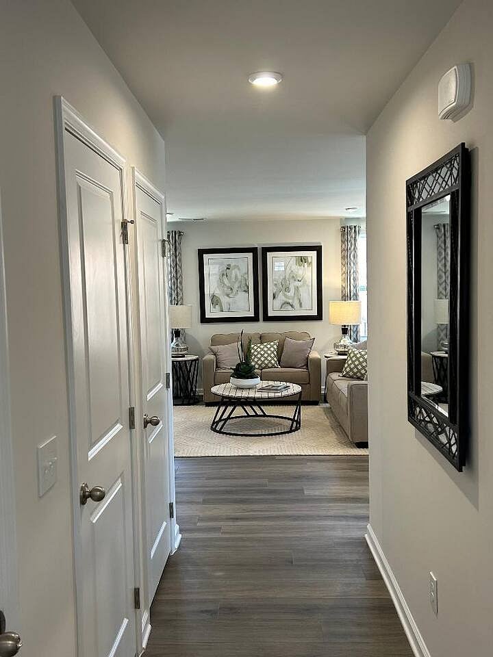 Furnished Finder property 766628_1 photo 4