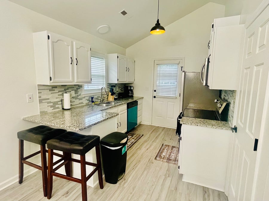 Furnished Finder property 766709_1 photo 3
