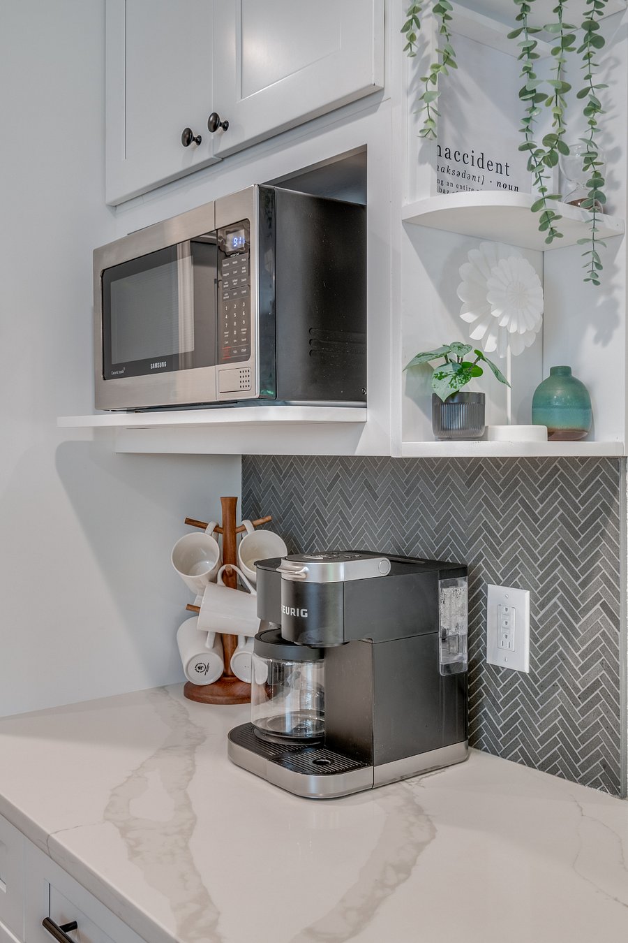Keurig, Blender, Kettle, and all other necessities available.