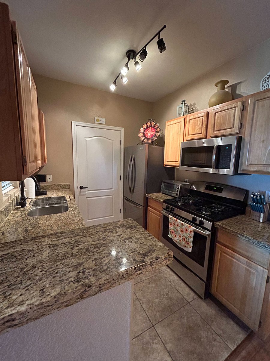 Furnished Finder property 766802_1 photo 16