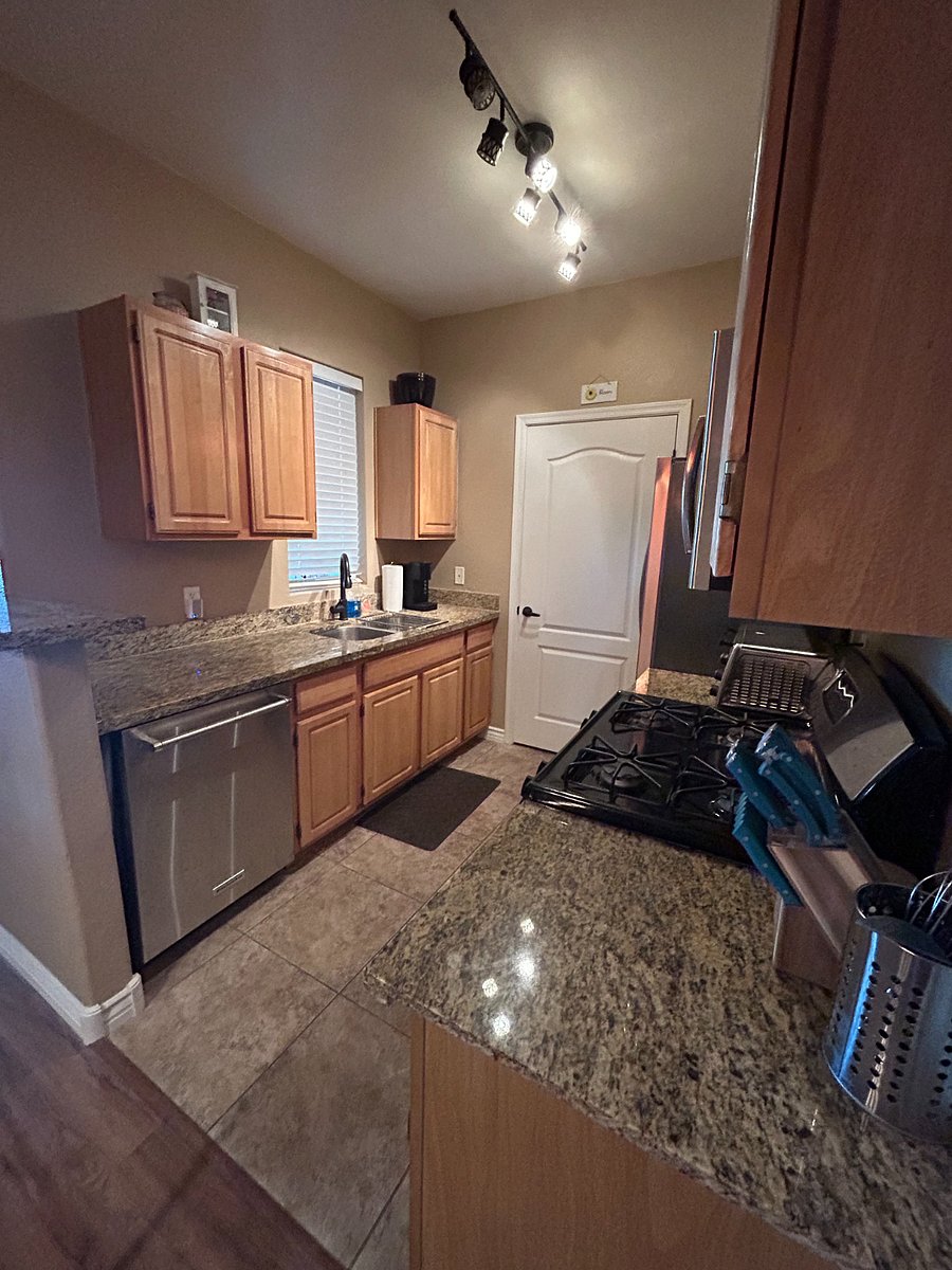 Furnished Finder property 766802_1 photo 15