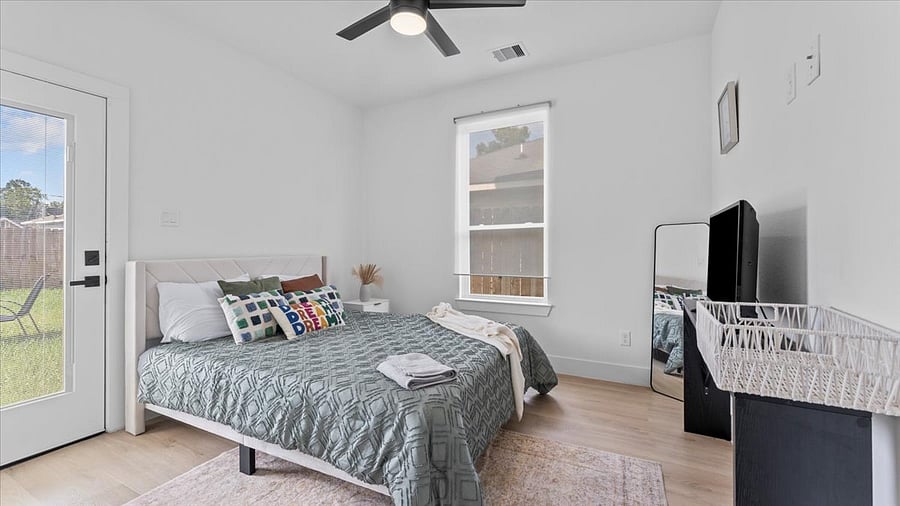 Furnished Finder property 766875_1 photo 26