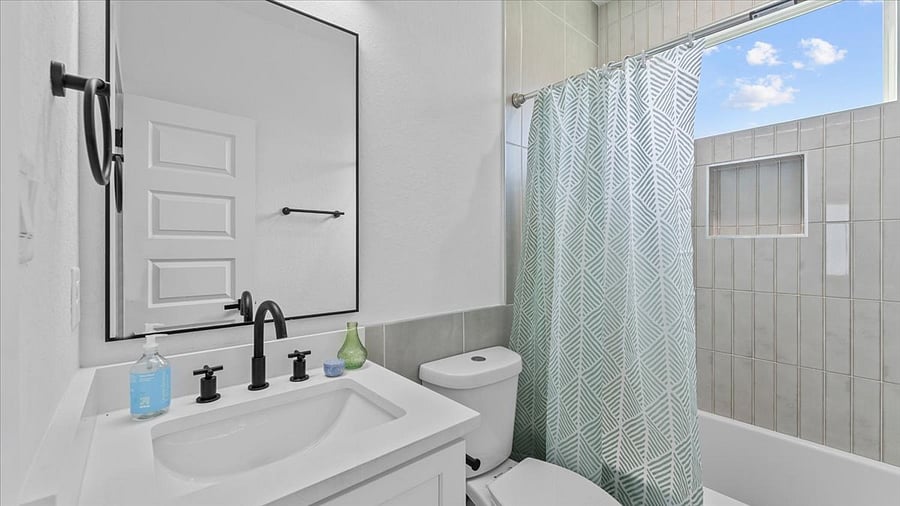 Furnished Finder property 766875_1 photo 32