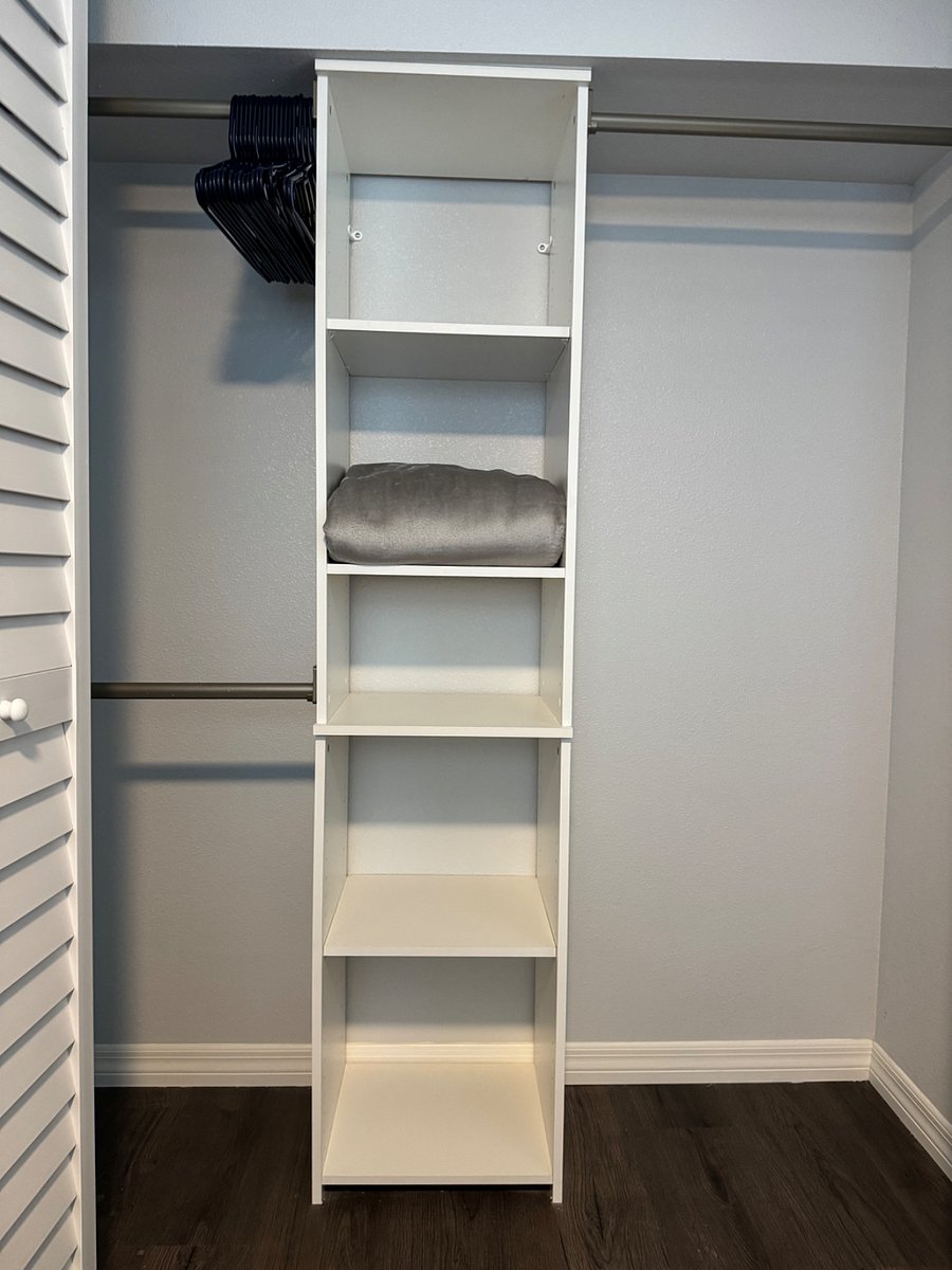 Built in closet system 