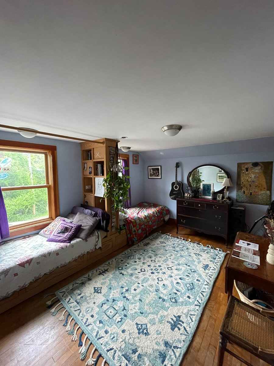 2nd bedroom with 2 built-in single beds and fold out queen bed