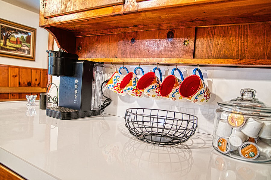 Kitchen coffee bar