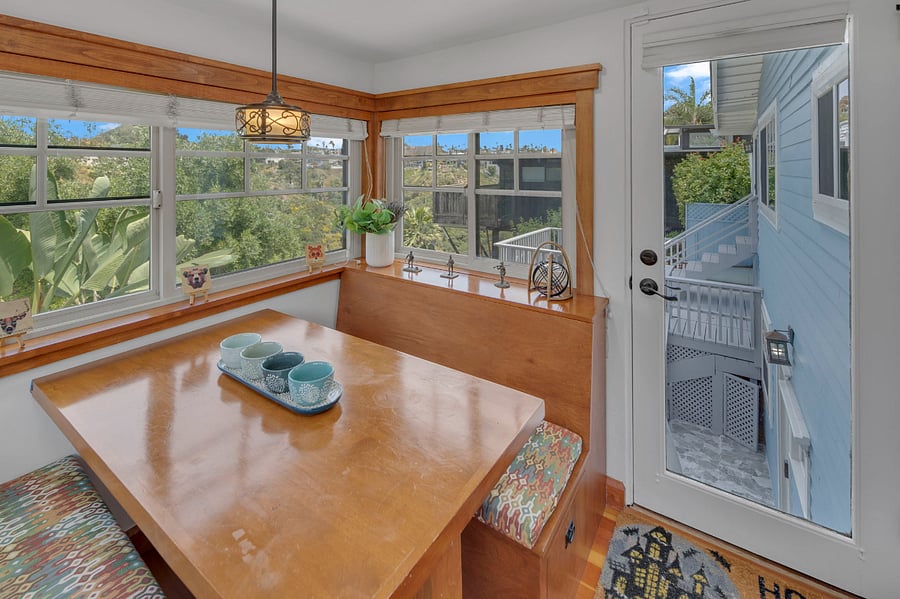 Breakfast Nook
