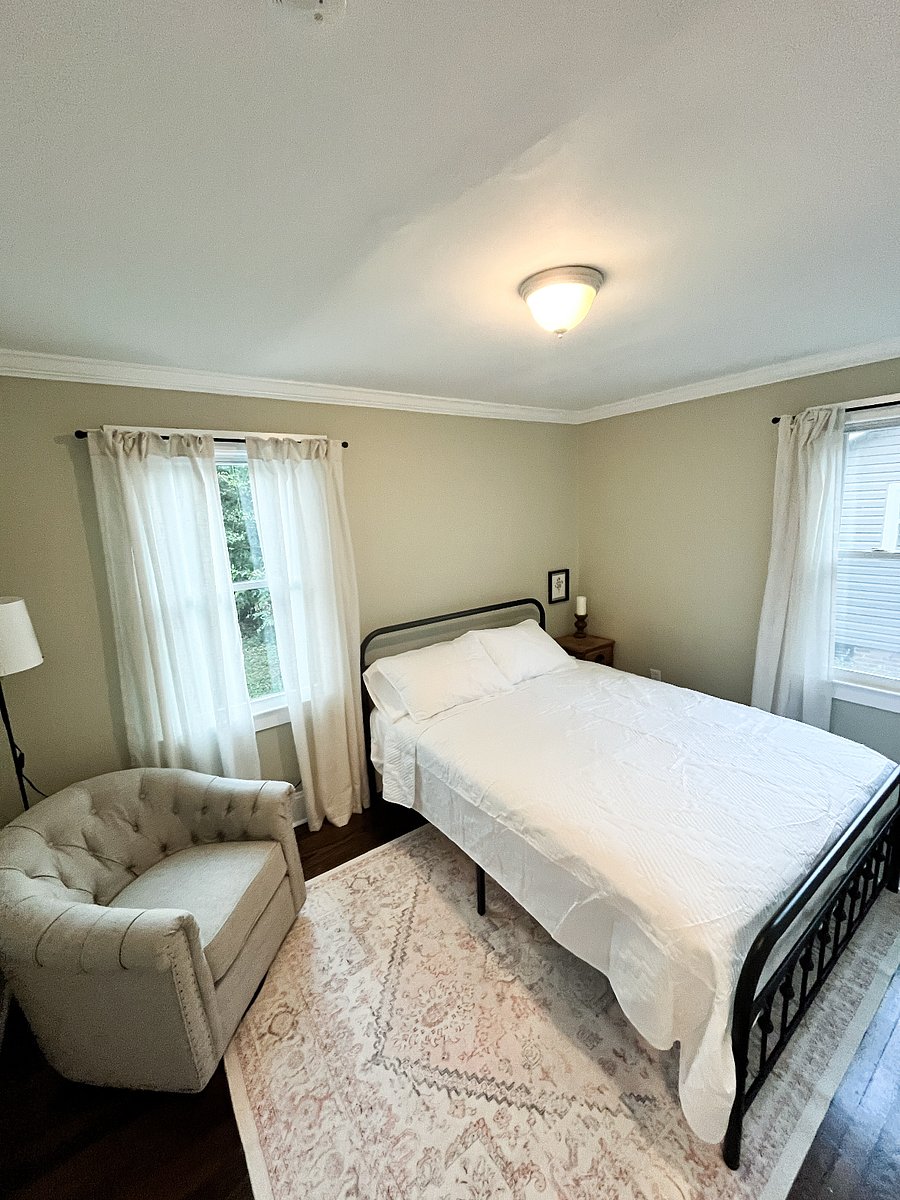 Queen Bed #2 with Closet