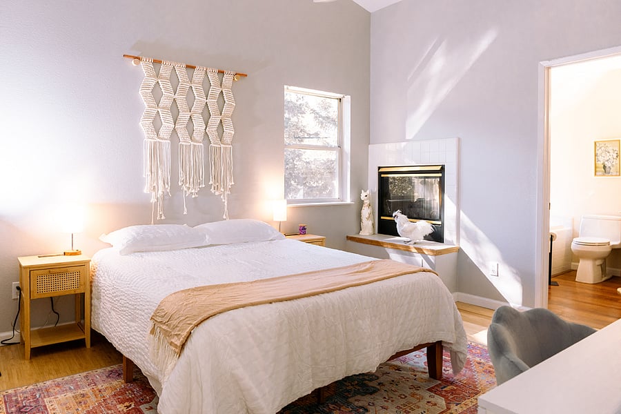 each bedroom has ensuite bathroom and fireplace