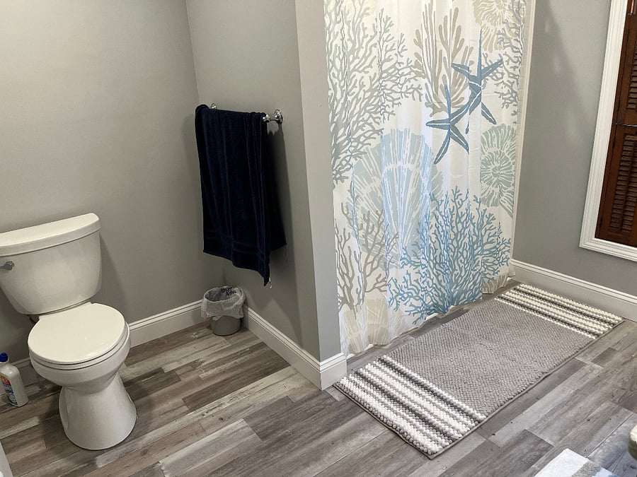 Newly Renovated Full Bathroom on First Floor.