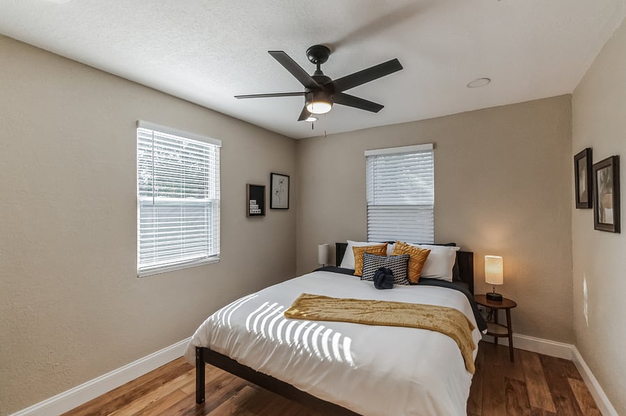 Second bedroom