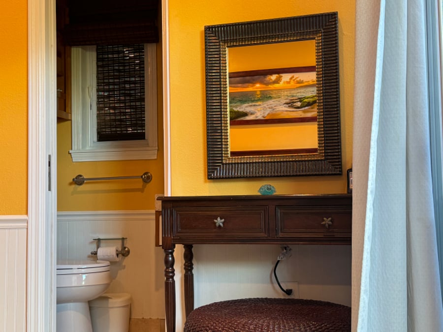 Vanity Desk/Boho Chair