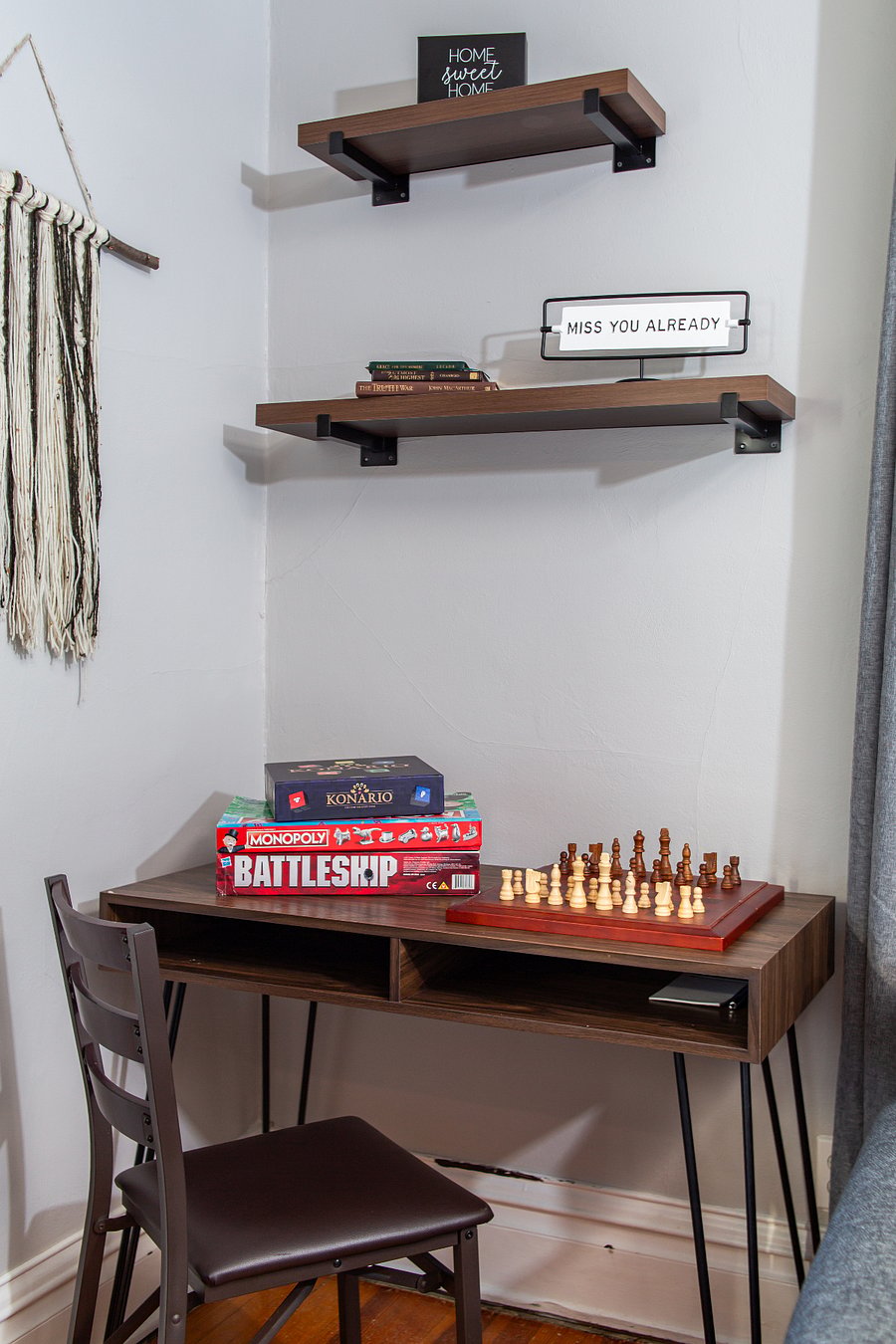 Desk and games available